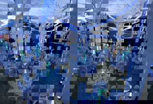 Royal Armouries Hall Christmas (1)