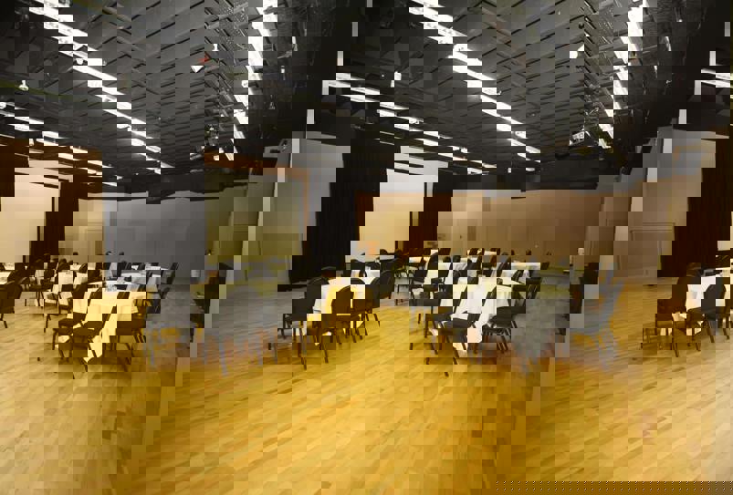 32570408546 44F5288101 O (1)