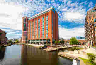 DT LEEDS
